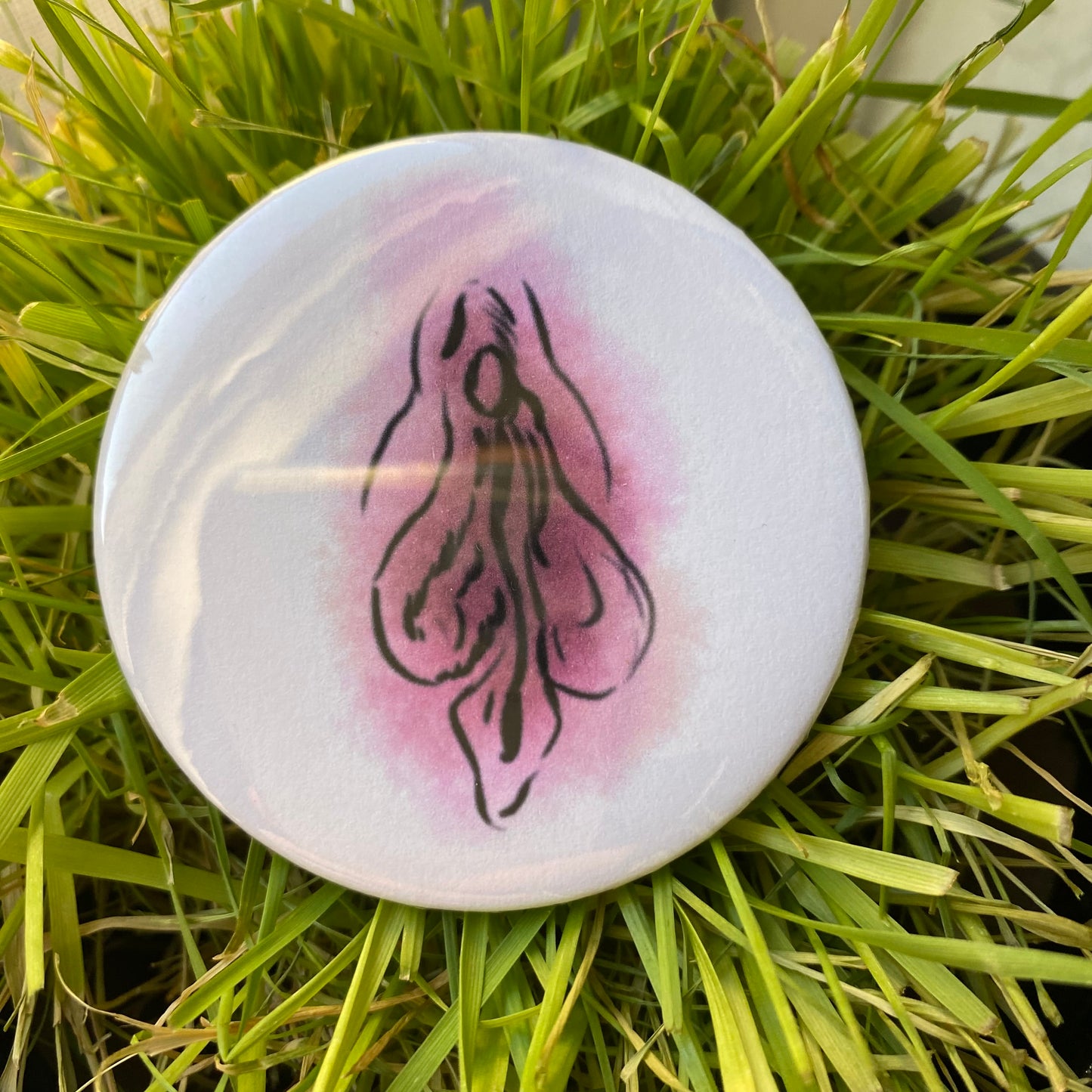 Vulva Red BUTTON