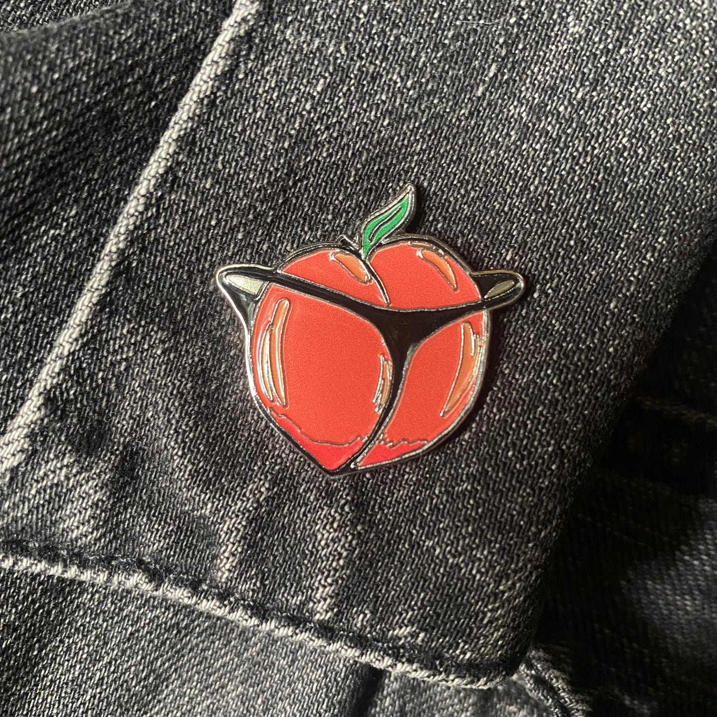 Peachy ENAMEL PIN