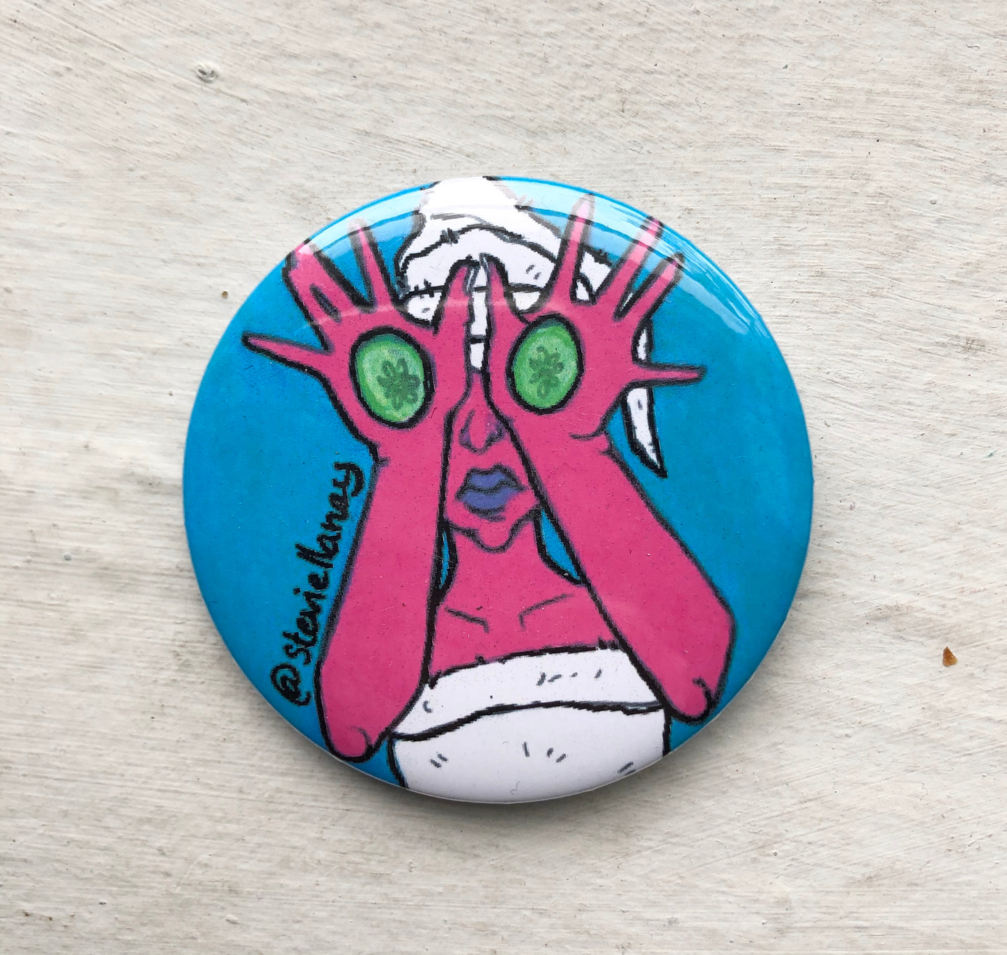 Cucumber Labyrinth BUTTON